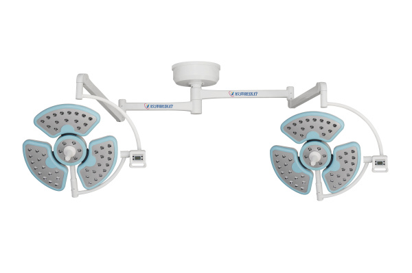 山東LED720720手術無影燈（三瓣+三瓣）